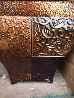 Large tri tone copper finish metal planter