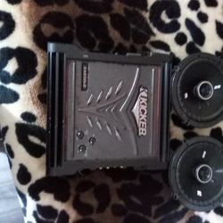 Kicker Amplifier/ Kicker Speakers
