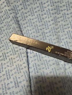 Anastasia, Beverly Hills eyebrow pencil