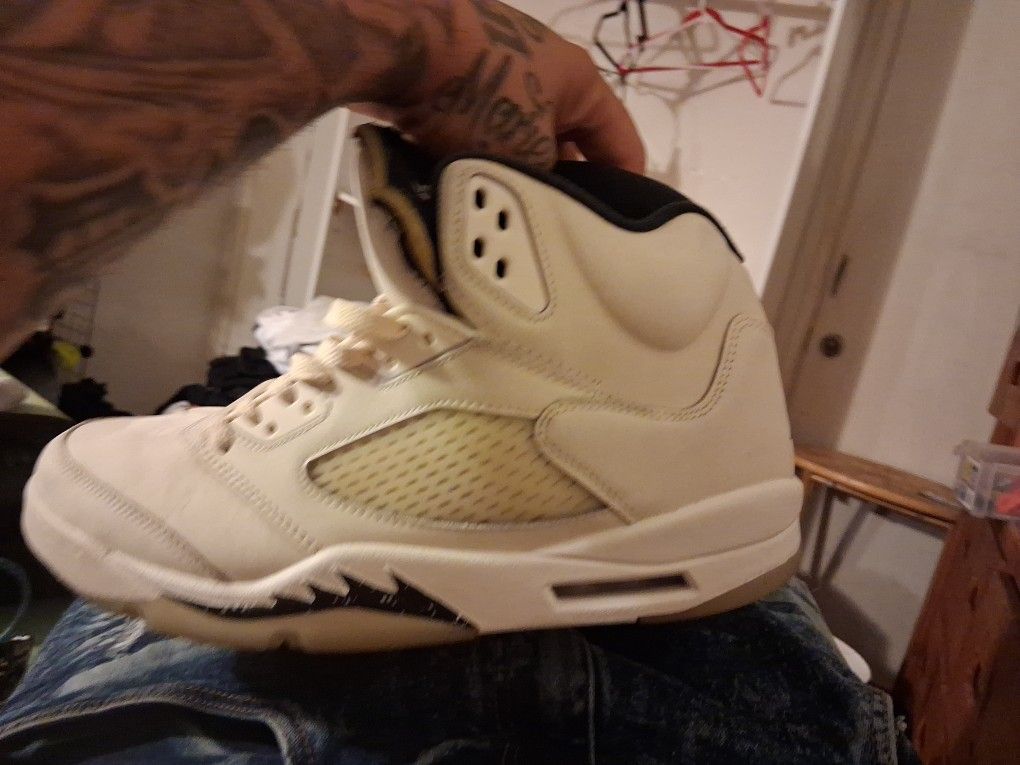 Jordan 5s