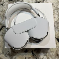 Airpod Max- Silver (ONLY SHIPPING - SEND CASH OFFERS)