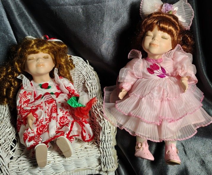 Dan Dee Collectors Choice Wind-up Porcelain Musical Dolls Lot Of 2 
