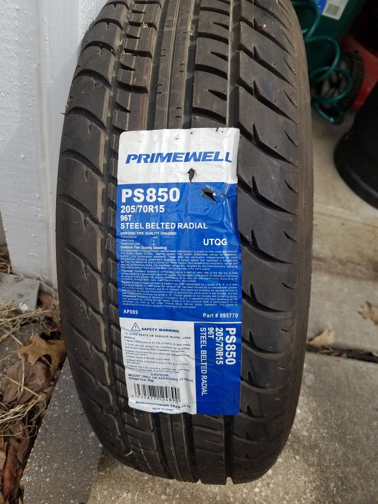 New tire and wheel 205/70R 15