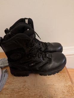 Thorogood steel toe waterproof leather boots