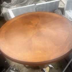 Powell Hamilton Pub Table