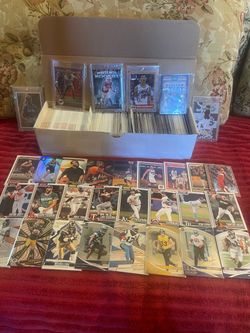 Large Mixed Sports Trading Card Lot