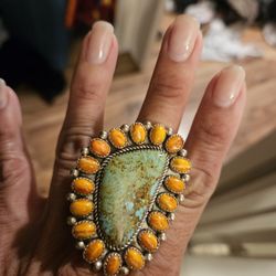 Orange Oyster/turquoise RING