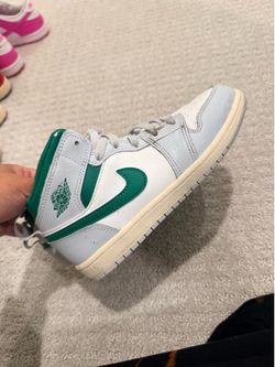 Boys jordans