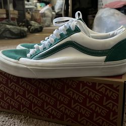 Vans, green and white size 10