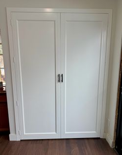 Custom Closet Doors (Multiple Styles Available) SE HABLA ESPANOL!