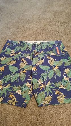 Hawaiian shorts