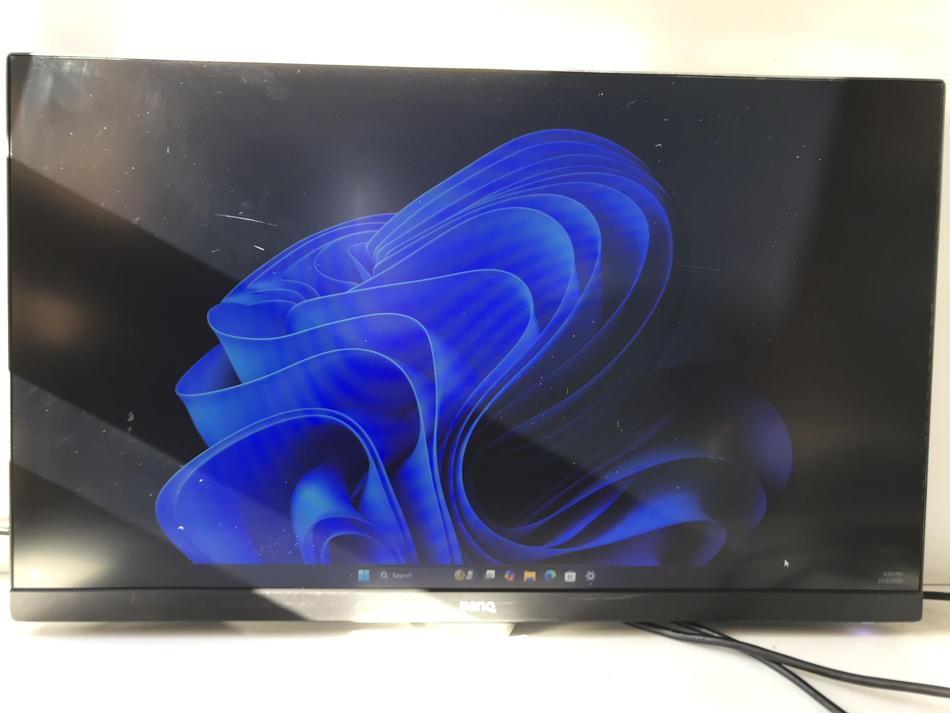 **BenQ BL2780 27" FullHD 1080p LED LCD IPS Monitor with Speakers** *NO STAND INCLUDED*. **Price $