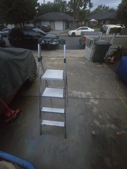 Normal use ladder