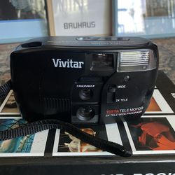 Film camera Vivitar 35mm