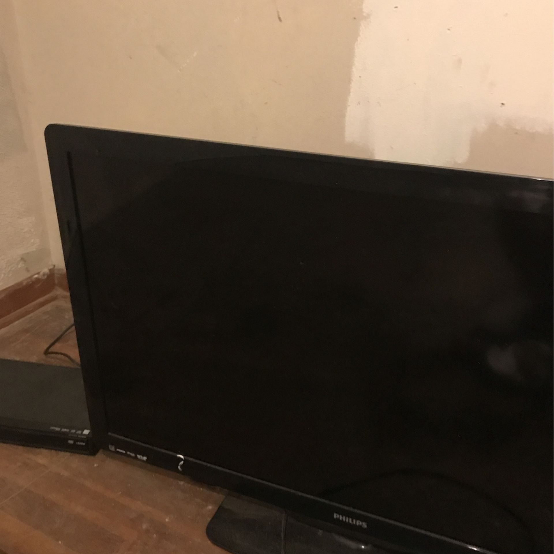 Phillips Flats Screen 42 In
