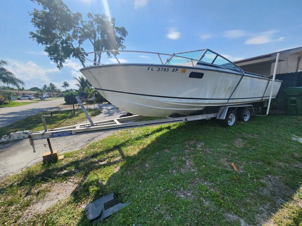 Formula 23.9 V8 Mercruiser Outdrive Aluminum Trailer