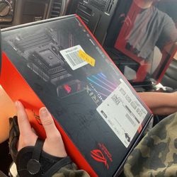 Nzxt Pc Case And Republic Of Gamers Motherboard 