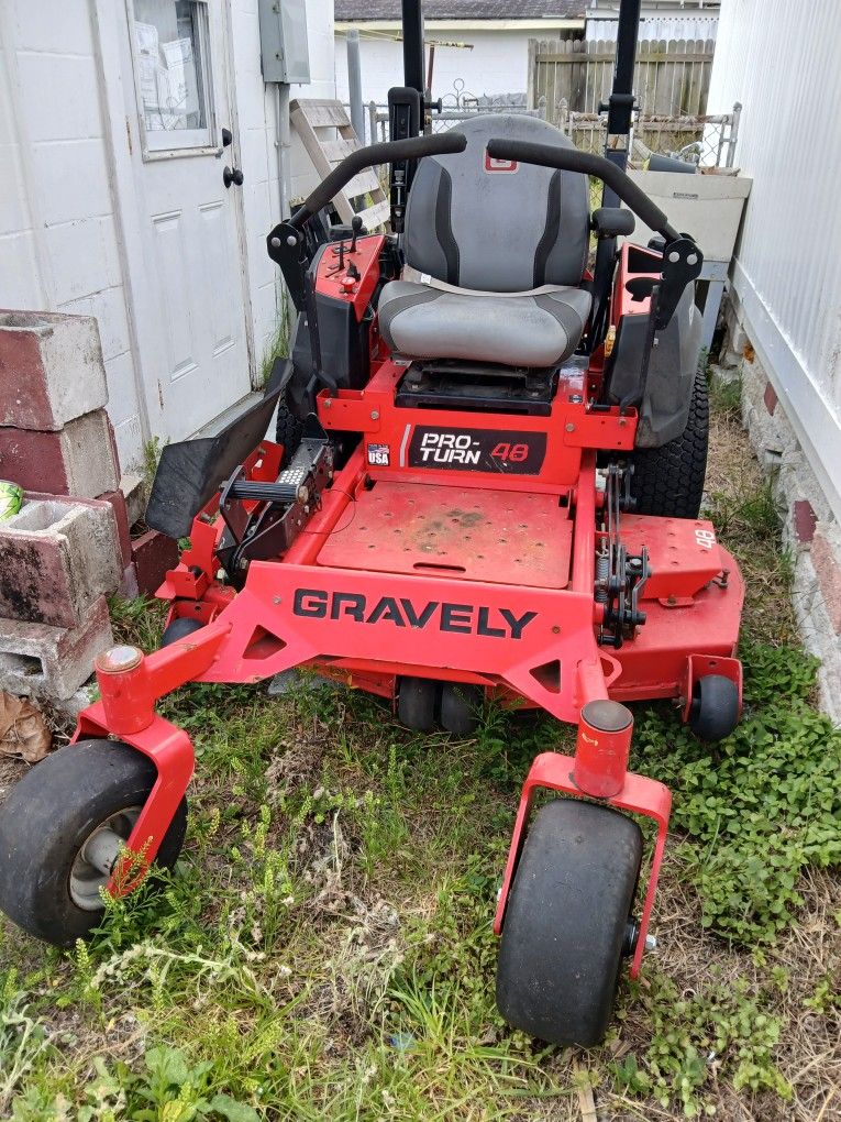 Gravely Zero Turn Nice Machine Runs Great