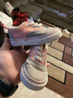 5C Pink/Grey Vans