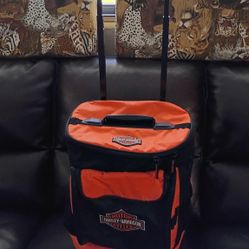 Harley Davidson Insulated Cooler & Back Pack In One -Over Wheels ! Like New Condition 