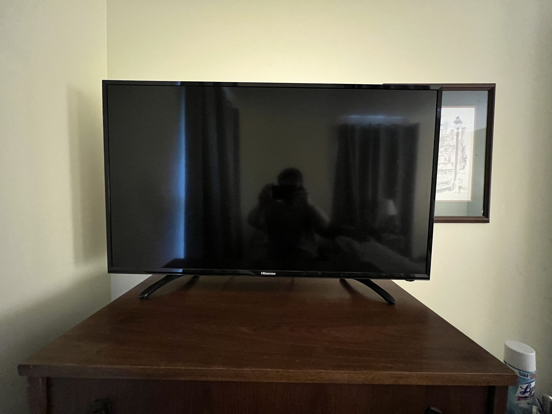 HISENSE 40-INCH HD TV (h3 MODEL)