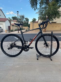 Giant revolt. Large frame