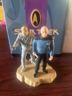 Star Trek Darmok and Captain Picard Applause figure.