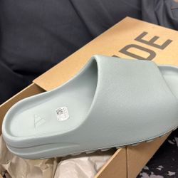 Adidas Yeezy Slide Salt