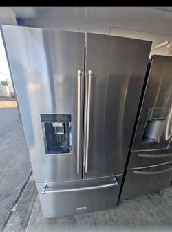 Kitchen aid refrigerator