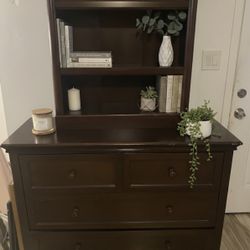 Cabinet With Shelves And Drawers 