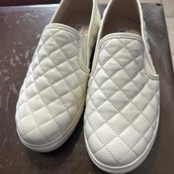 Steve Madden White Slip On Sneakers 
