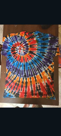 Tie Dye 2XL T-Shirt.