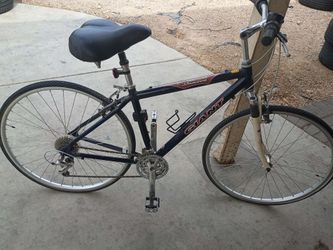 GIANT INNOVA 24 SPEED BIKE