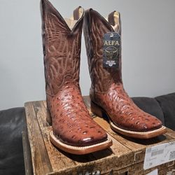 Bota ALFA print Avestrus  #26 $100
