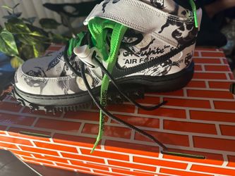 Off-white Nike size 7