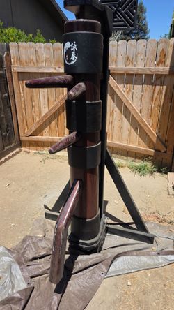 Martial Arts Wooden Dummy