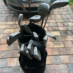 Men RH Golf Clubs Stainless Steel R Flex Shafts  Good Grips On All Great Condition 