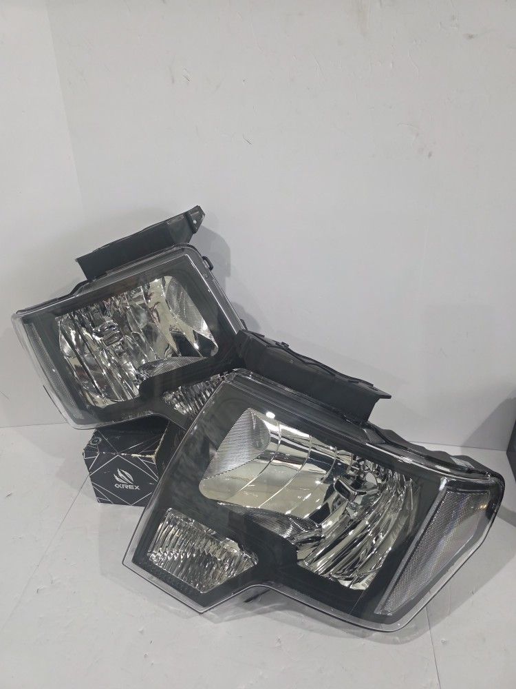Ford F150 2009-2014 Headlights