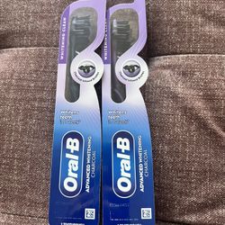 Oral B Toothbrush