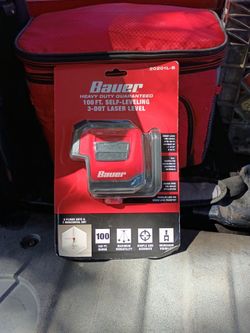 100ft self-leveling 3-dot laser level