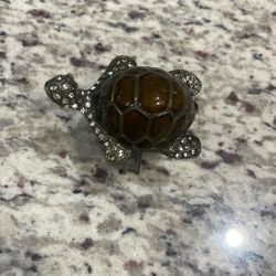 Turtle napkin holders with diamond