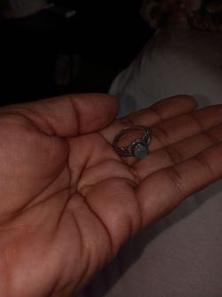 Cute vintage Silver Ring Don't know size with blue stone