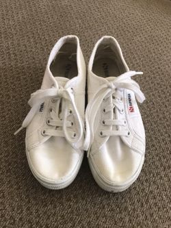 SUPERGA White platform and light pink tennis shoes