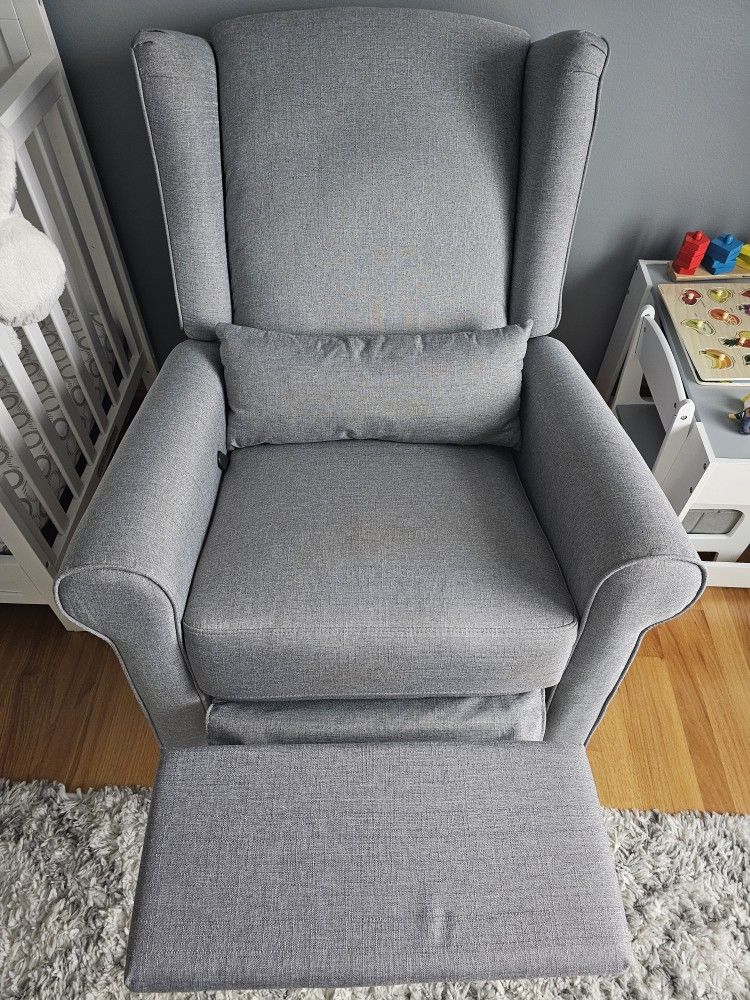 Recliner Chair For Baby Room