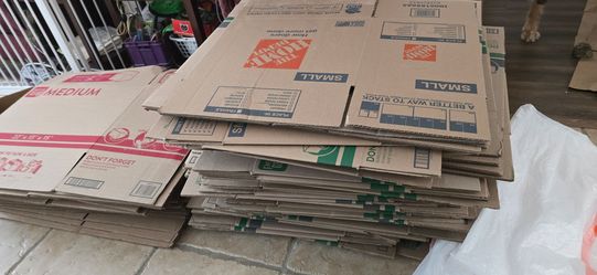 MOVING BOXES, MOSTLY SMALL, SOME MEDIUM