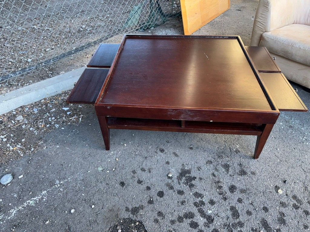 Natuzzi Mahogany Coffee Table