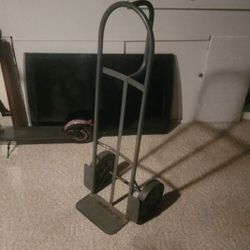 Like New Heavy Duty 2 Wheel Dolly