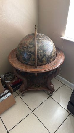old antique globe bar
