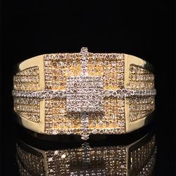 10KT Yellow Gold Diamond Ring 7.20g .56CTW Size 10 182248/21
