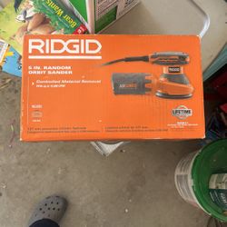 Ridgid 5in Random Orbit Sander 